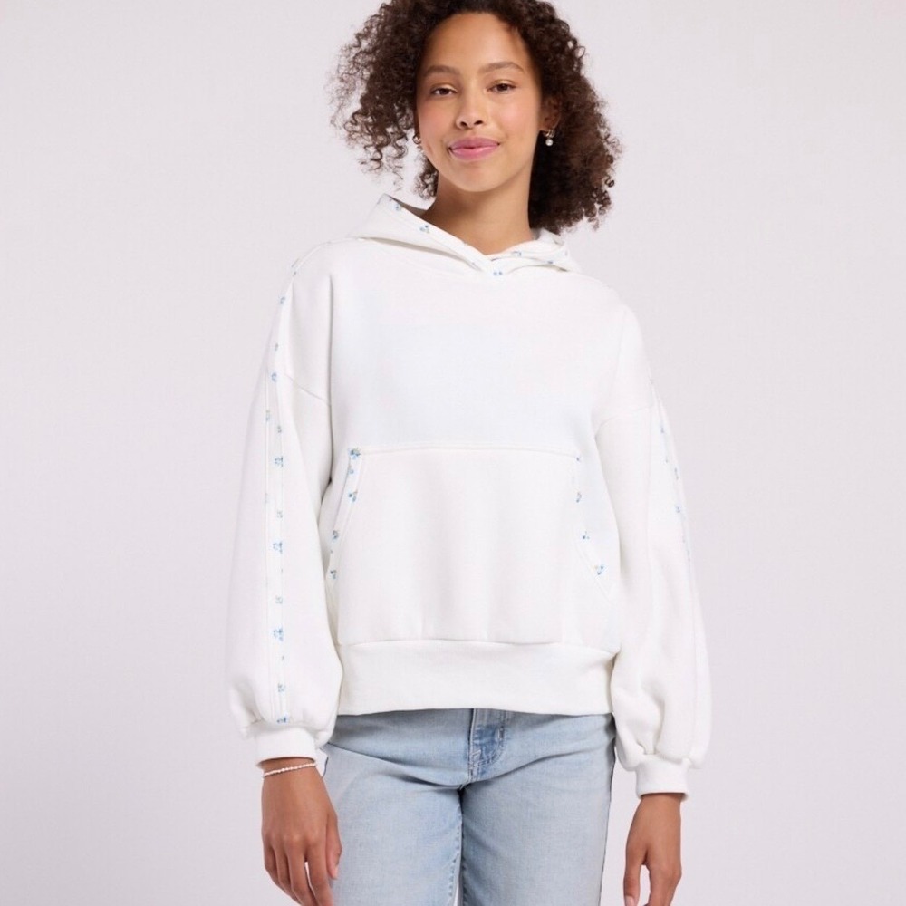 Papermoon Cozy Oversized White Floral Trim Hoodie, Small
